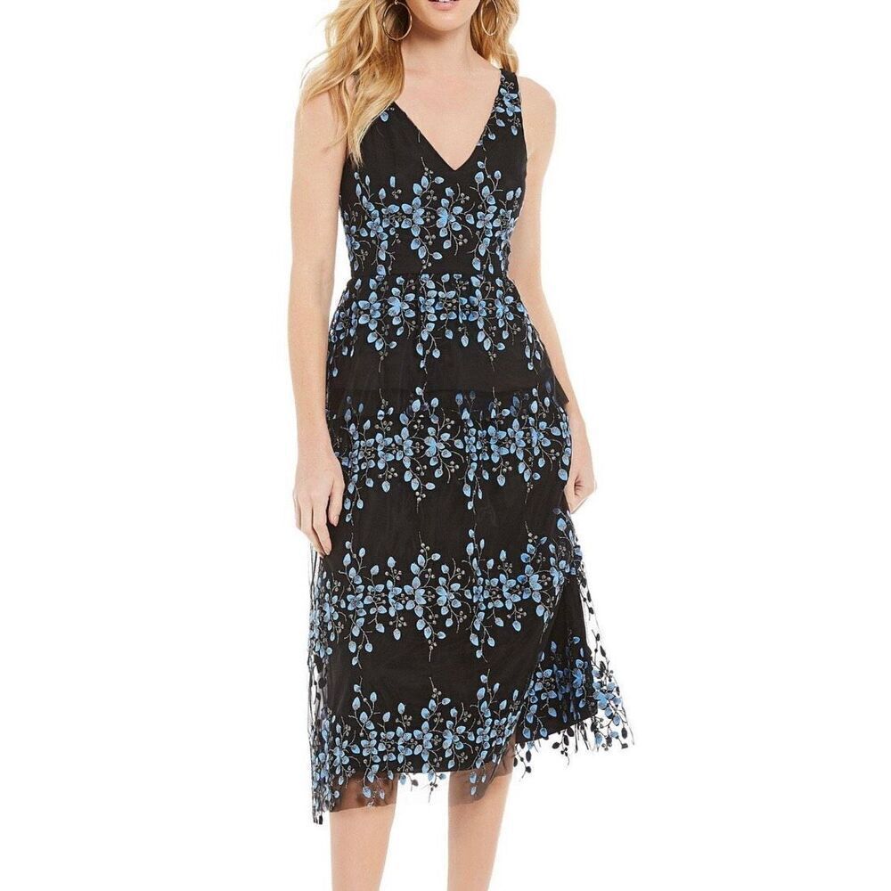 Gianni Bini black lace embroidered tiered special occasion dress 10
